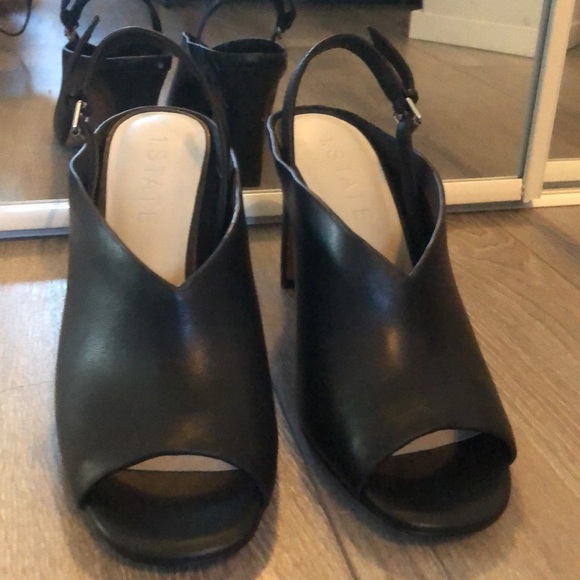 Brand new in box never worn tried on only.  Size 9 womens 1.STATE - Picture 2 of 6